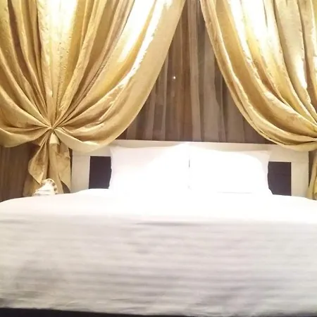 Hotel Smerald * コルチャ