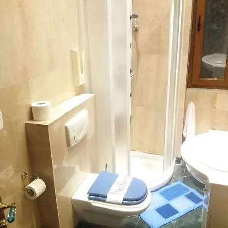 ホテル Hotel Smerald *