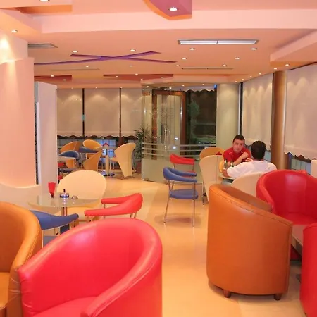 Hotel Smerald ホテル