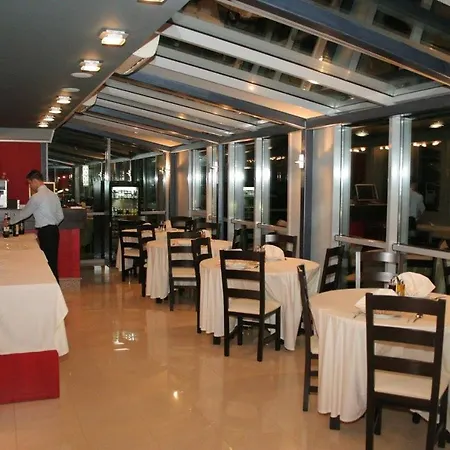 Hotel Smerald *